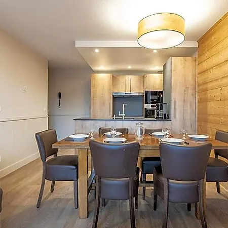 Les Balcons De Belle Plagne Aparthotel 4*